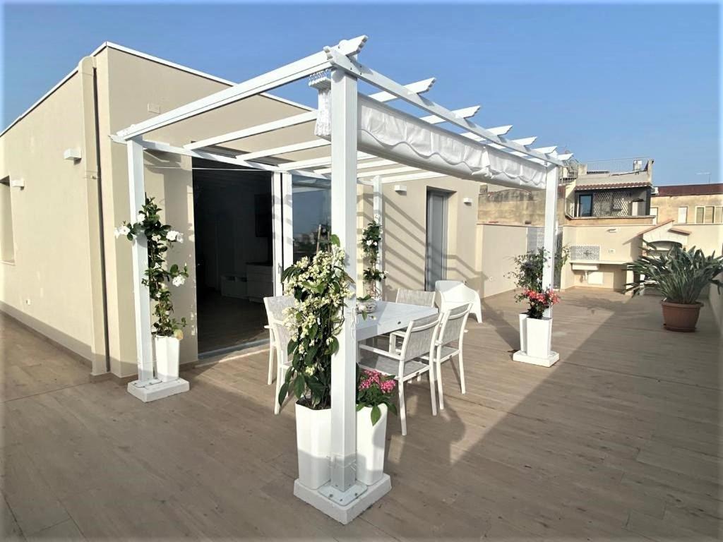Appartamento Rossini Penthouse Cagliari Esterno foto