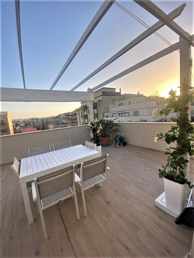 Appartamento Rossini Penthouse Cagliari Esterno foto